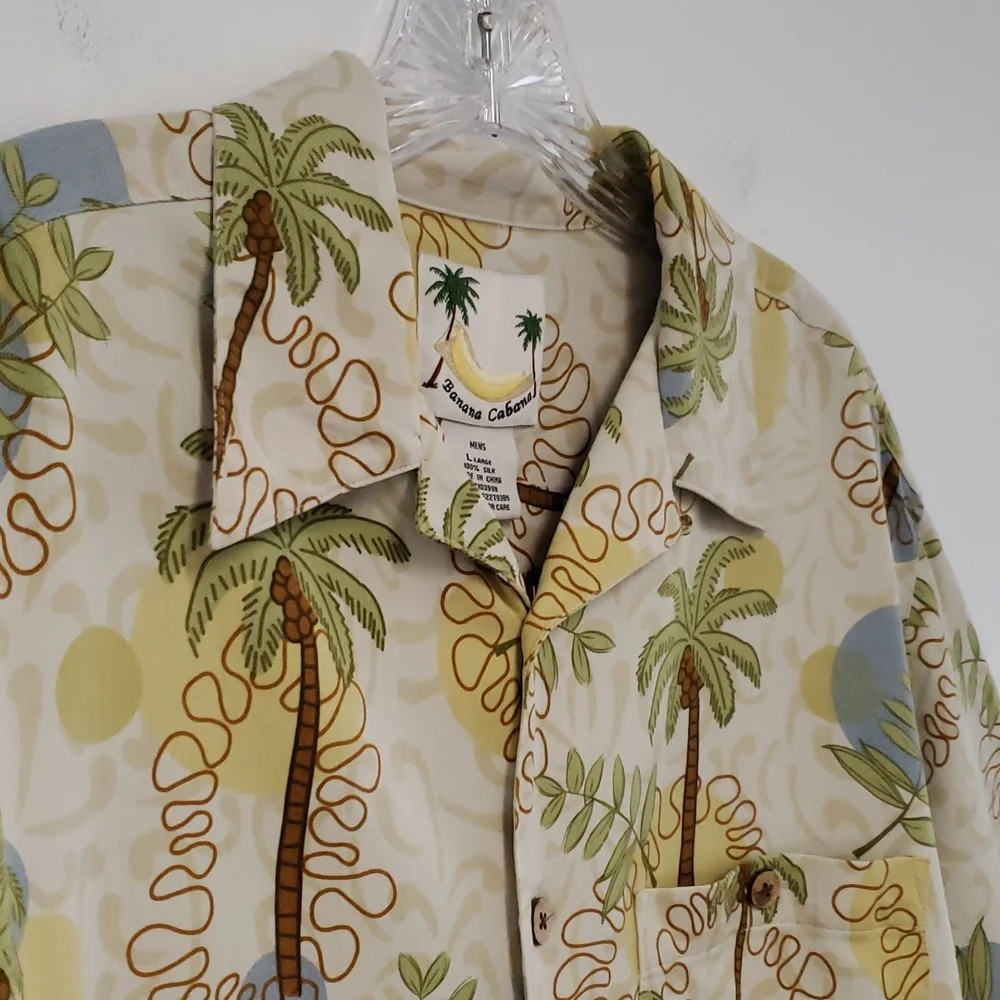 Banana Cabana 100% silk‎ button front shirt size large